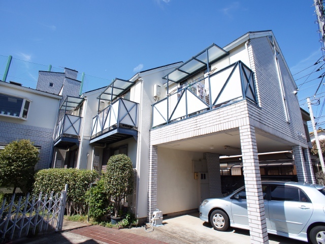 建物外観　京王線「八幡山駅」より徒歩１０分の好立地です♪