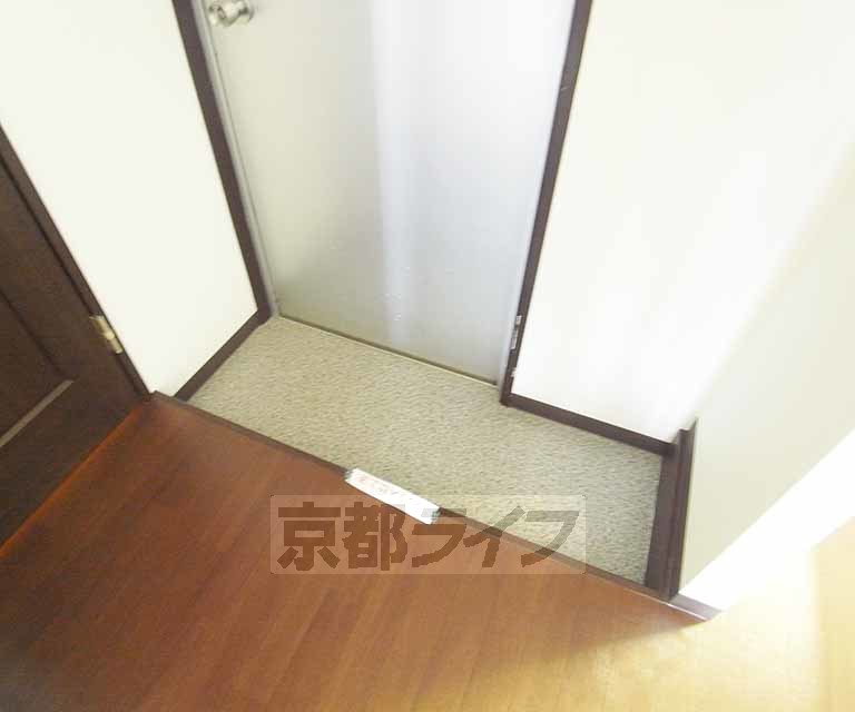 玄関　すっきりとした玄関です。