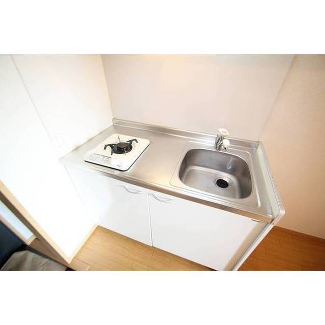 キッチン　ガスコンロ付き