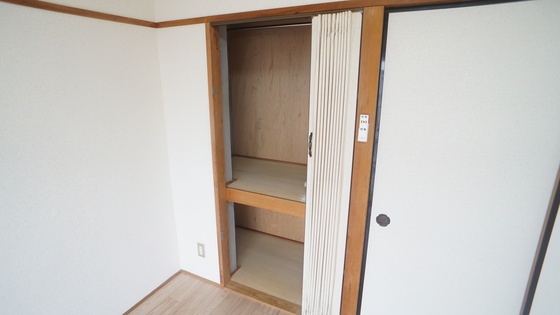 収納　クローゼット