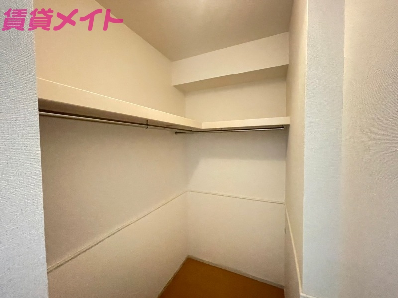 収納　反転タイプ参考写真