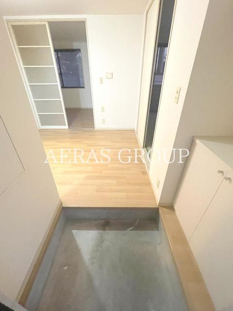 玄関　他部屋参考。