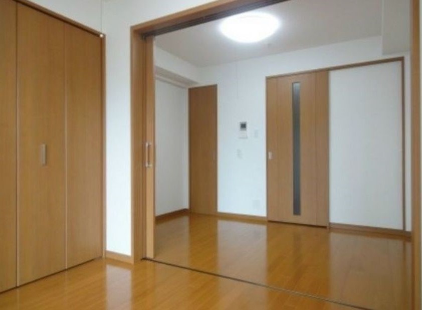 居室・リビング　※別部屋参考写真