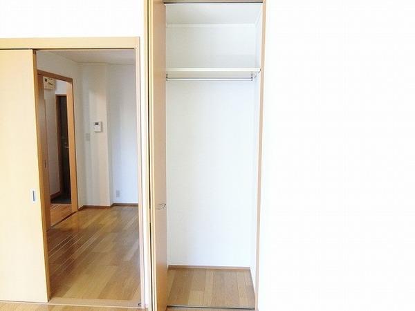 収納　洋室収納！