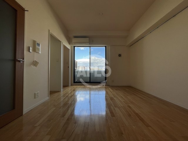 居室・リビング　アーデンタワー福島ウエスト　リビング