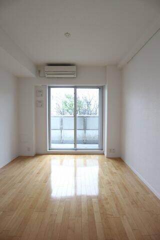 駐車場　※参考写真