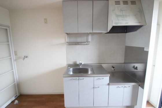 キッチン　※別部屋の写真です