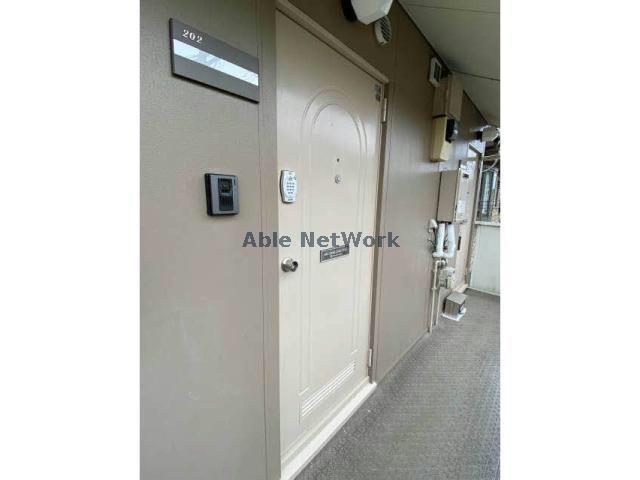 玄関　※参考写真