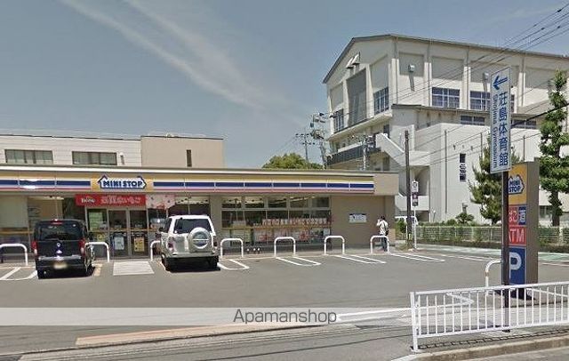 コンビニ　ミニストップ（コンビニ）まで1312m