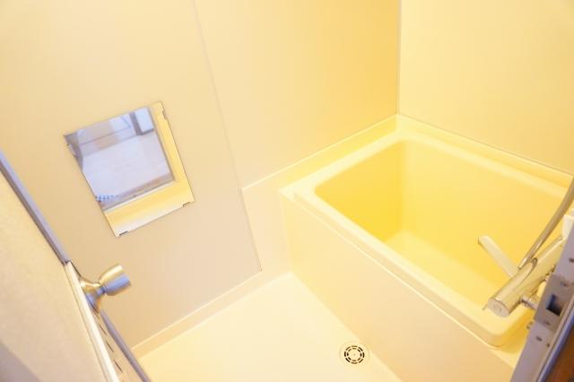 バス・シャワールーム　浴室