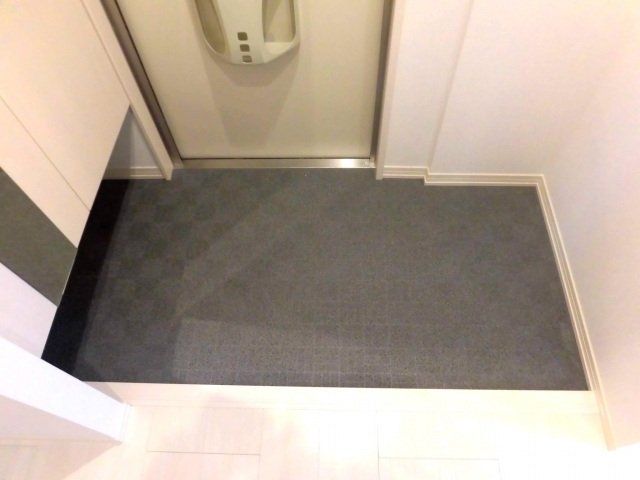 玄関　玄関です。