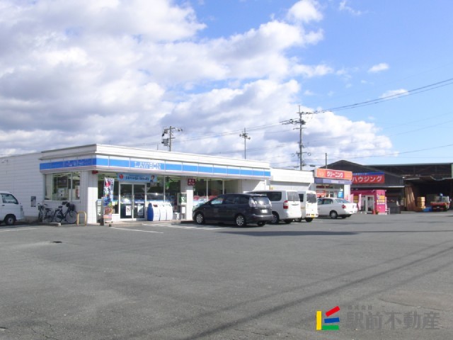 コンビニ　ローソン吉井若宮店（コンビニ）まで1000m