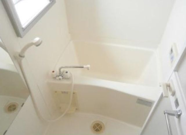 バス・シャワールーム　別部屋参考写真