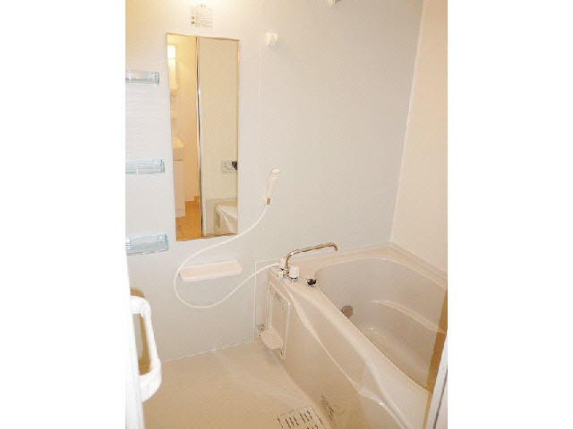 バス・シャワールーム　浴室