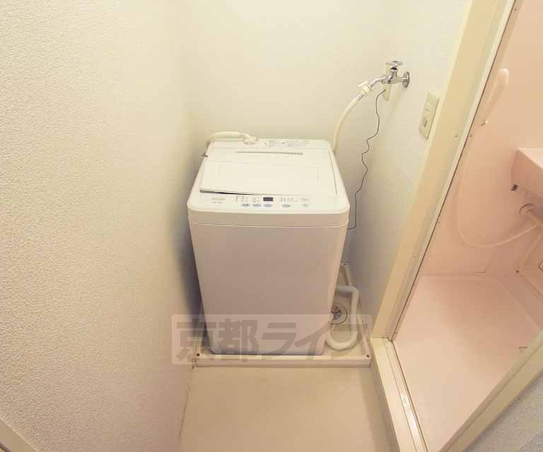 その他設備　洗濯機付いてます