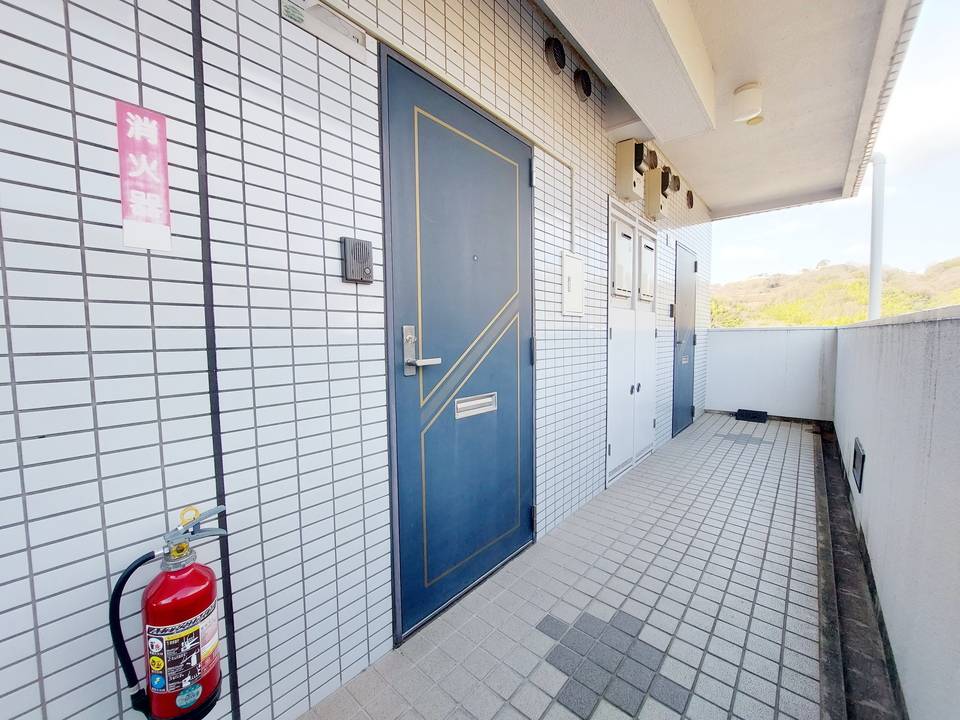 エントランス　アプローチ