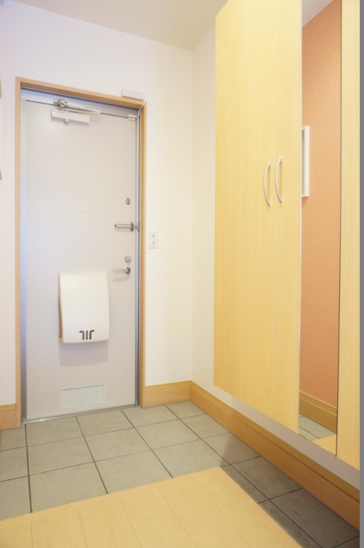 玄関　図面と現状に相違がある場合には現状を優先