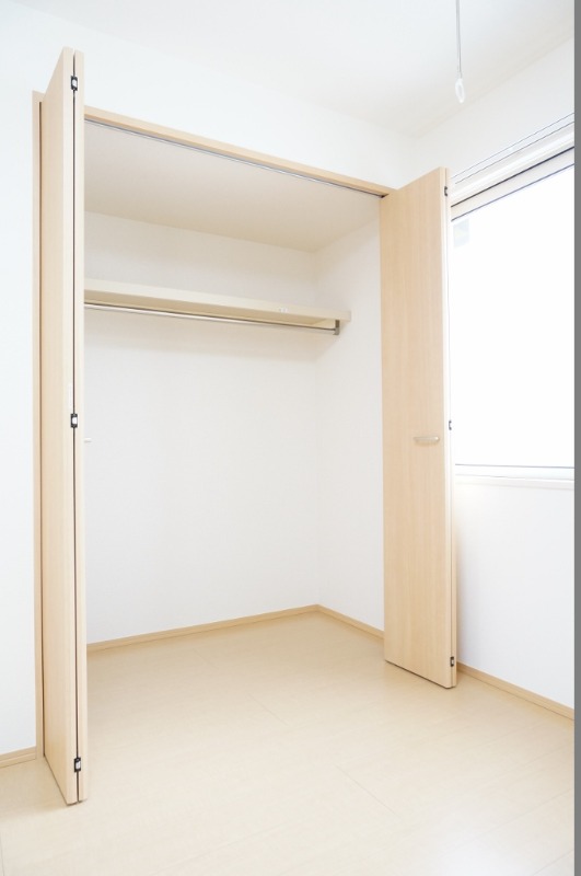 収納　図面と現状に相違がある場合には現状を優先