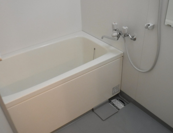 バス・シャワールーム　別部屋の写真を使用しております。