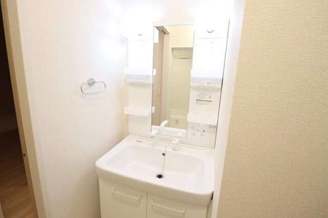 洗面設備　洗髪洗面化粧台