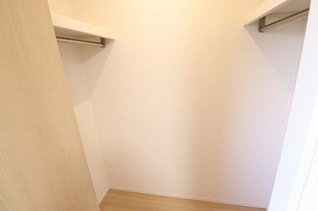 収納　ウォークインクローゼット