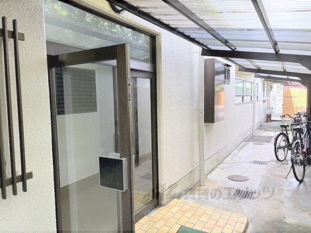 ロビー　ロビー