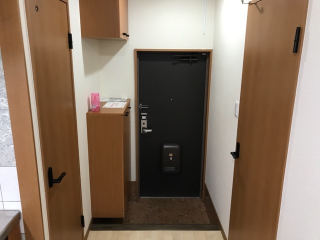 玄関　玄関