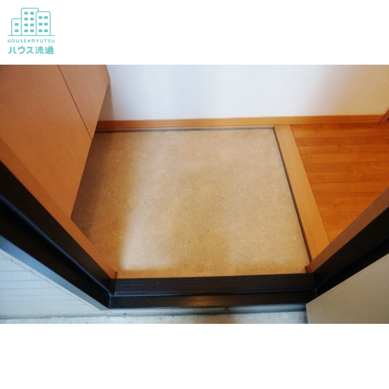 玄関　※別号室の写真