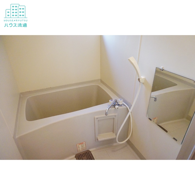 バス・シャワールーム　※別号室の写真