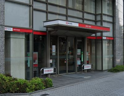 銀行　三菱UFJ銀行上町支店（銀行）まで290m