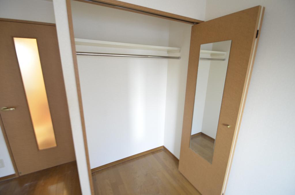 収納　クローゼット