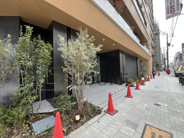 エントランス　コンフォリア・リヴ本町WESTQ　エントランス