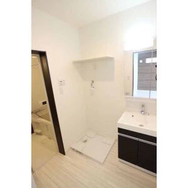 洗面設備　同施工メーカーのお写真です。