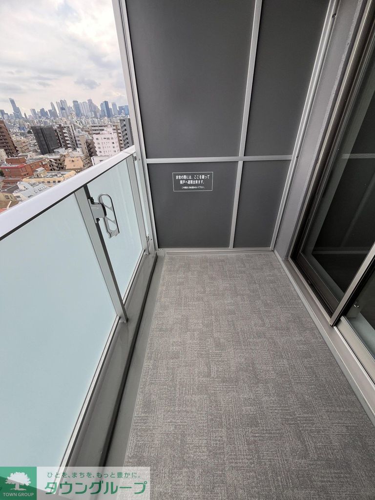 バルコニー　バルコニー