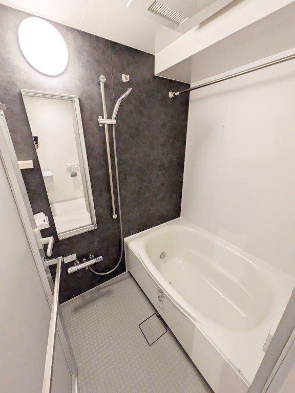 バス・シャワールーム　バス