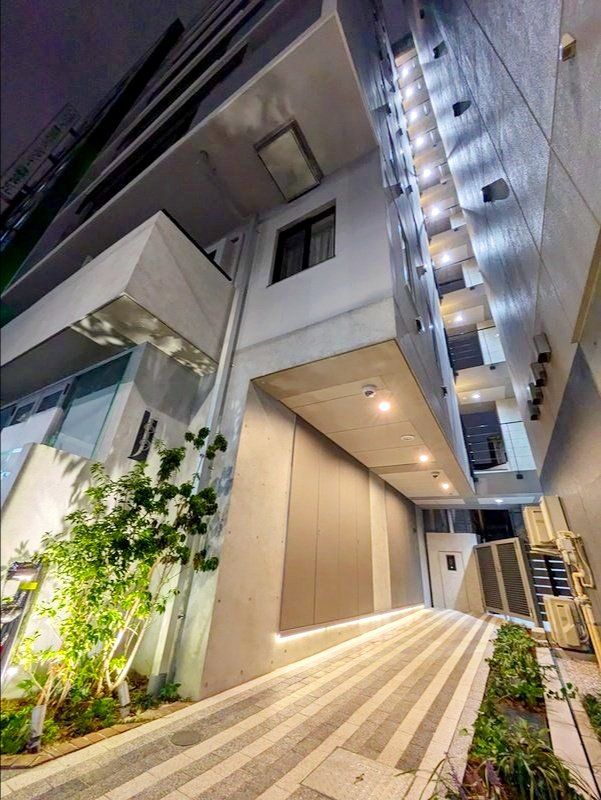 建物外観　エントランス