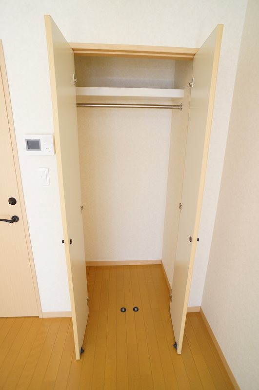 収納　衣類をスッキリ収納できるクローゼット。