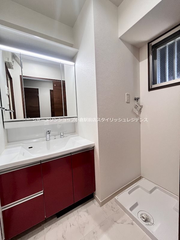 洗面設備　現状と異なる場合は現状を優先とする。