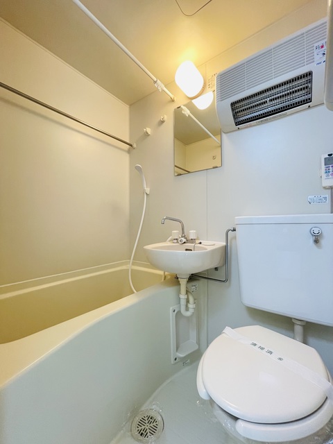 バス・シャワールーム