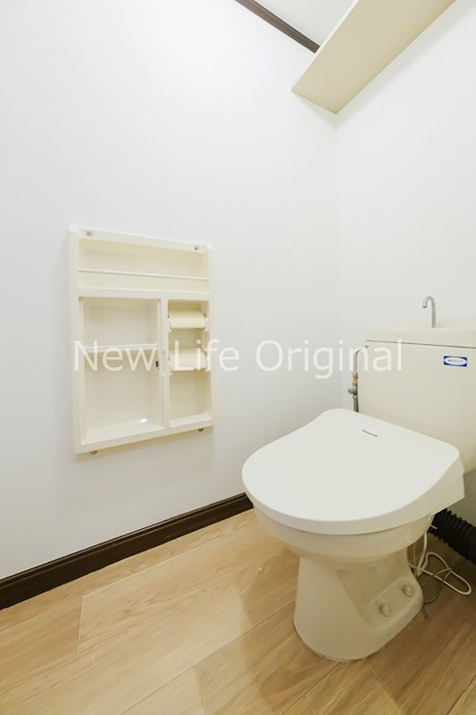 トイレ　バス・トイレ別です☆(洗浄便座付き)