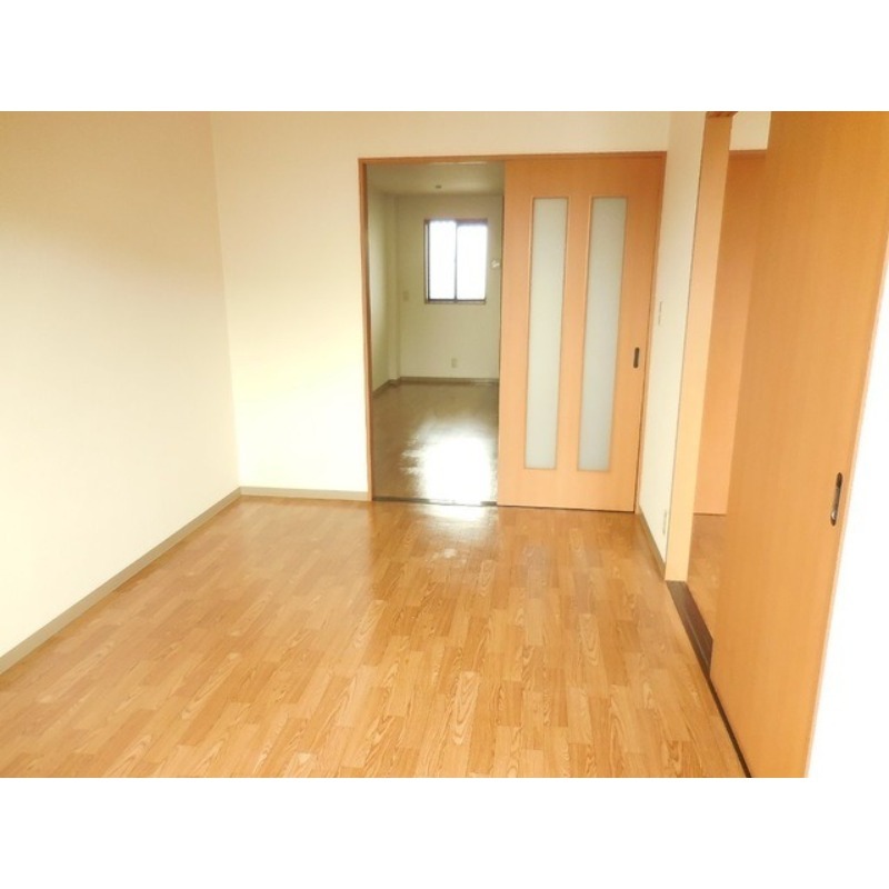 居室・リビング　図面と現状に相違がある場合には現状を優先