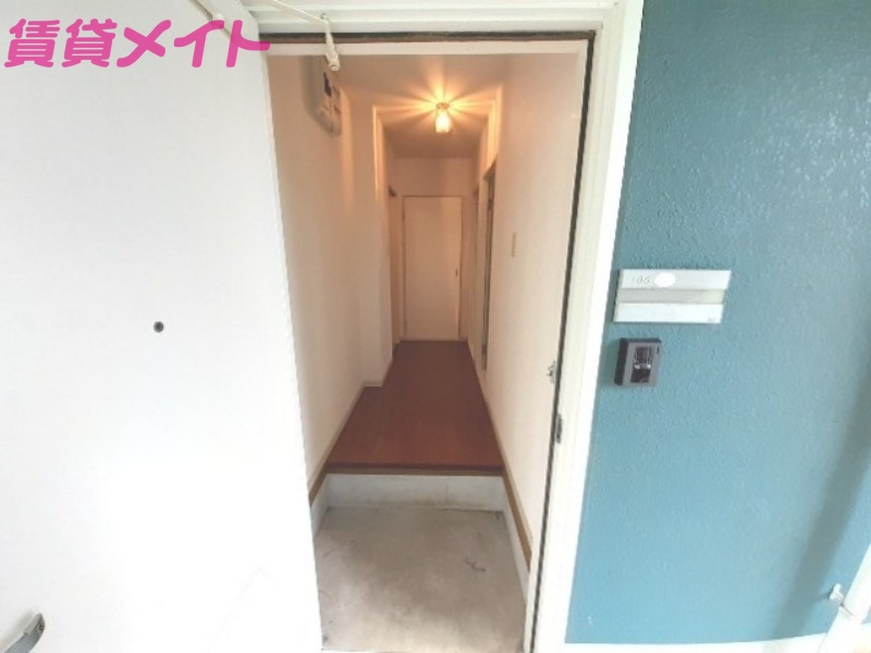 玄関　同型参考写真