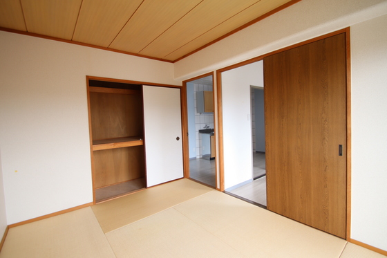 収納　※他号室の写真です