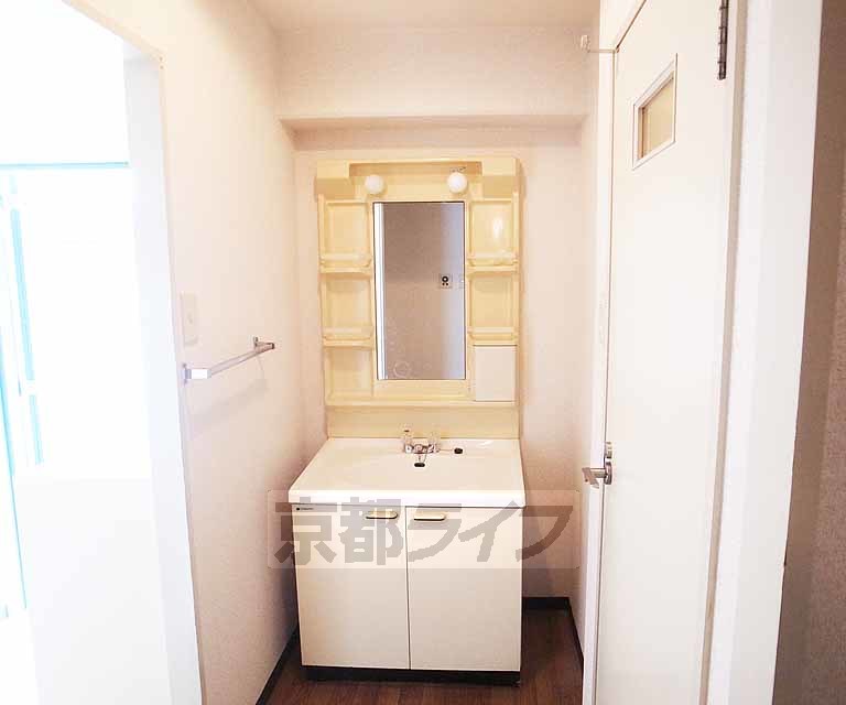 洗面設備　洗面台です！