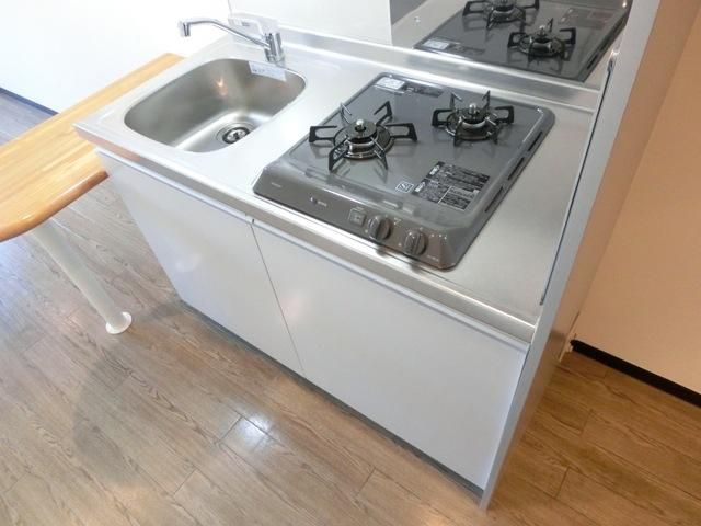 キッチン　２口ガスシステムキッチン