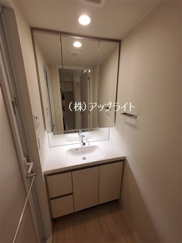 洗面設備　独立洗面台