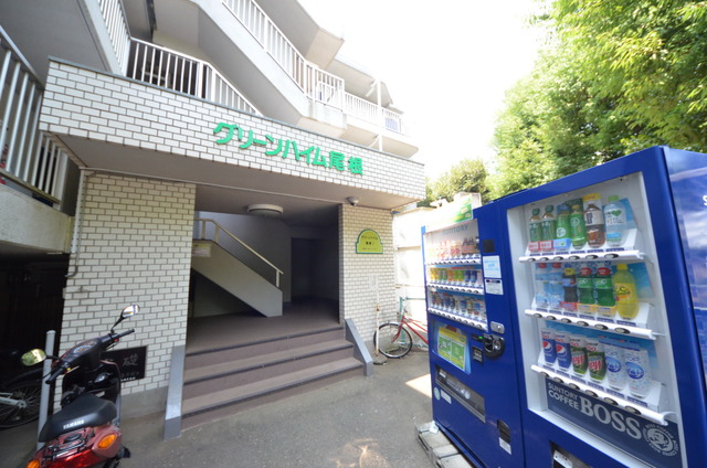 エントランス　★共用部分もしっかりお手入れされています★