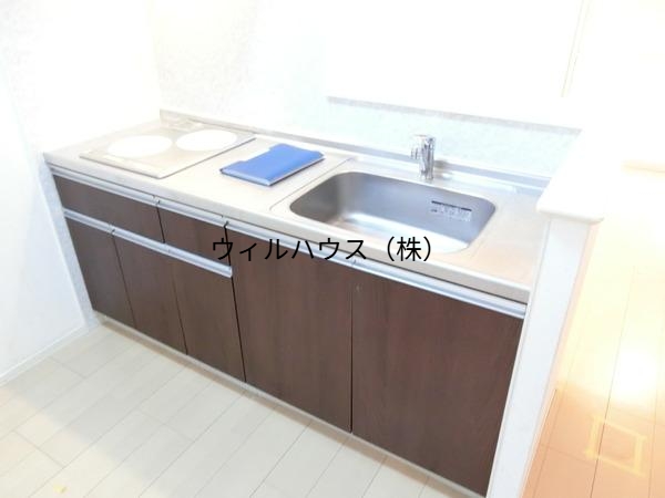 キッチン　ＩＨコンロ付！