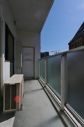 バルコニー　お洗濯物はこちらへ