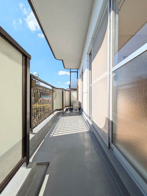 バルコニー　バルコニーです♪